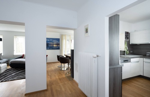 Poertschach am Woerthersee House | Schönes Haus mit Garten in Pörtschach