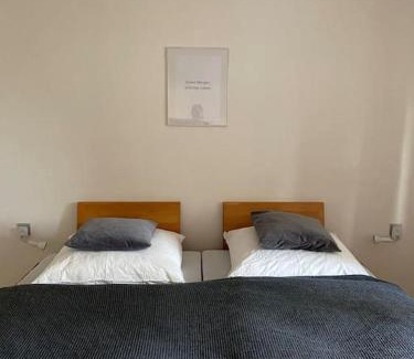 Wehr Apartment | SCHÖNE HELLE FERIENWOHNUNG