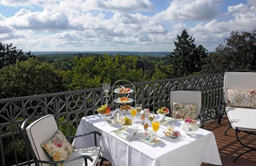 Hohen Demzin Hotel | Schlosshotel Burg Schlitz