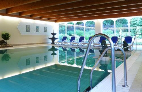 Ralswiek Hotel | Schlosshotel Ralswiek