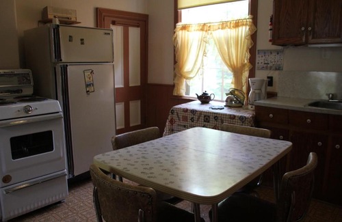 Charlottetown House | School Street House