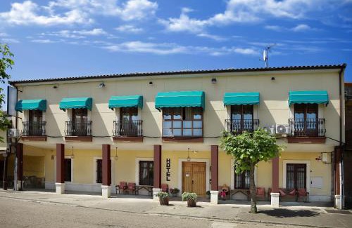 Palacios de la Valduerna Hotel | Señorío de Los Bazán
