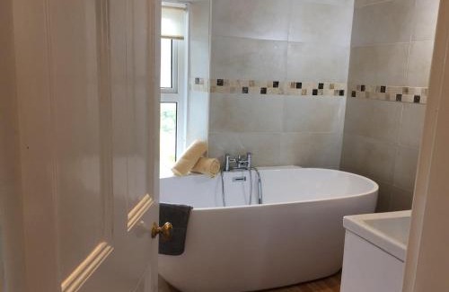 Penrhyn Bay House | Sea Breeze Cottage on the North Wales Coast