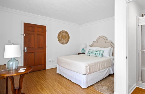 Rehoboth Beach Hotel | Sea Grass Room - Pool, Hot Tub, Sauna