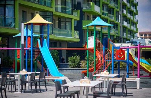 Mamaia-Sat Apartment | Sea Shore apartments - Spa n Pools beach resort