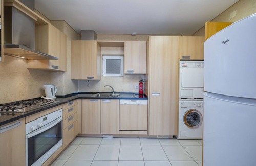 Areias de Sao Joao Apartment | Sea View Apartment with Beach Access in Quinta da Barracuda Gated Condominium