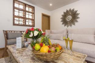 Pointe aux Canonniers Resort | Seapoint Boutique Hotel