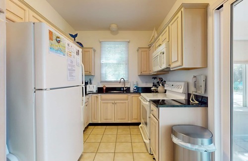 Summer Village Cottage | Seaside Cottage at Summer Village w/pool, hot tub, tennis, playground and more