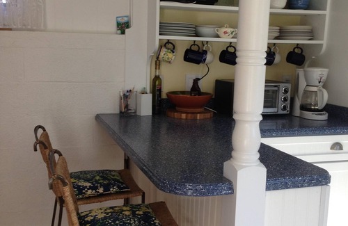 Campground Landing House | Seaside Garden: 2 min walk to the Bay, peaceful, private, bird haven.
