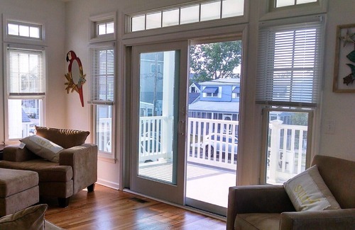 Seaside Heights Apartment | Seaside Heights-Family Friendly Lower Unit 3 bed rms 2 baths Sleeps 6.
