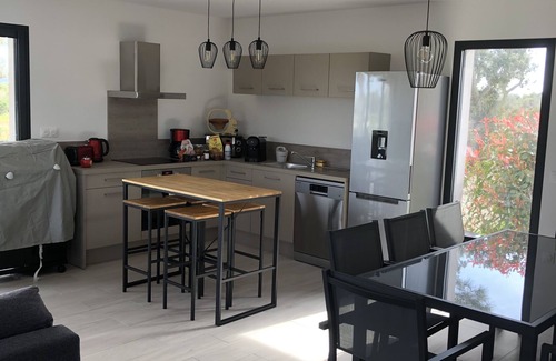 Lecci Apartment | Seasonal apartment T3 75 m² 6 pers terrace swimming pool classified 3* Porto-Vecchio