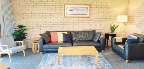 Nelson Bay Apartment | Seaspray Walk to the beach