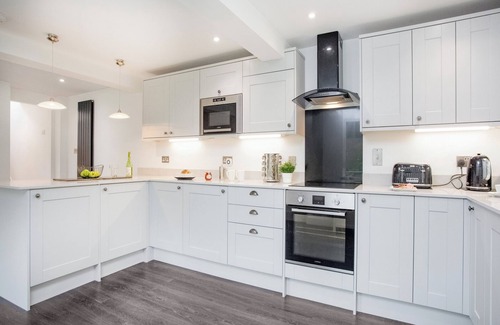 Seaton Cottage | Seaton Beach is a wonderful location to enjoy a quiet outpost in Cornwall.
