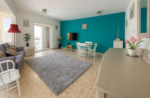 Tower Road Apartment | Seaview Cozy Stay in a Prime Sliema Location 6S