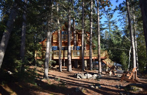 Orr Cabin | Secluded Rustic Luxury