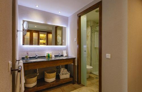 Puerto Calero Hotel | Secrets Lanzarote Resort & Spa - Adults Only (+18)