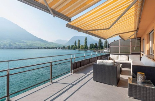 Ennetbuergen House | Seestern direkt am See by Interhome
