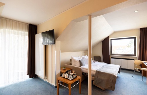 Brueck Hotel | Select Hotel Silence Garden Köln