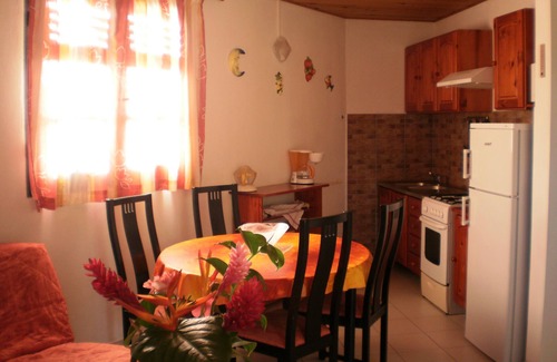 Le Marin House | Self-catering F3 apartment, in a quiet, charming, airy and panoramic setting