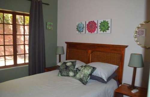 White River Apartment | Self Catering Home from Home in gated complex