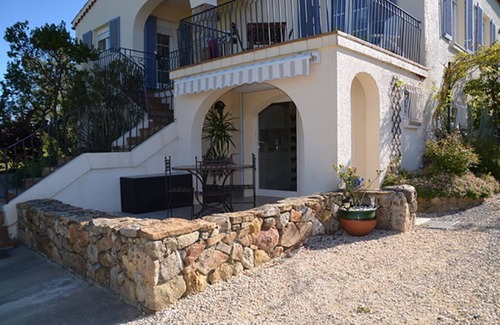 Les Assions House | Self-contained apartment in the countryside - South Ardèche with shared pool.