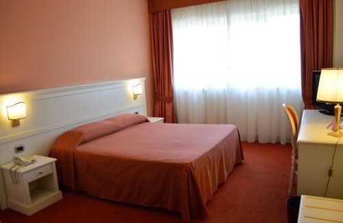 Castellana Grotte Hotel | Semiramide Palace Hotel