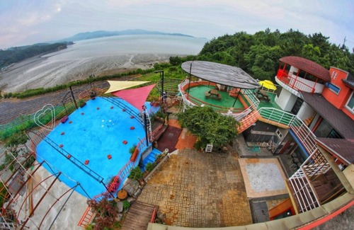 Seosan House | Seosan Solchang Pension