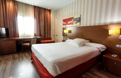 Pinto Hotel | Sercotel Las Artes Pinto