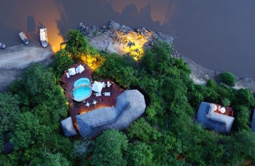 Selous Game Reserve Cabin | Serena Mivumo River Lodge