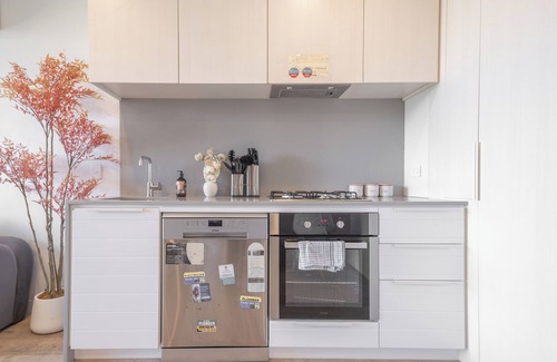 Parkville Apartment | Serene 2BR2BA Apt in Parkville Pool Gym Parkin