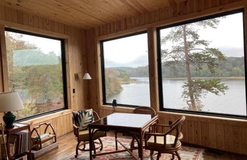 Samantha House | Serene Cabin on Lake Tuscaloosa