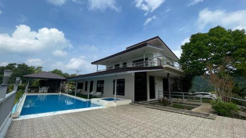 Cebu Resort | Serenity Farm and Resort by Hiverooms