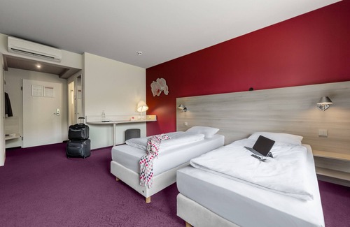 Heiligenroth Hotel | Serways Hotel Heiligenroth