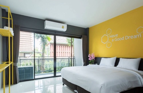 Surin Hotel | Seven Bee Boutique Hotel
