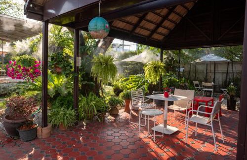 Suan Luang House | Seven Rabbit House