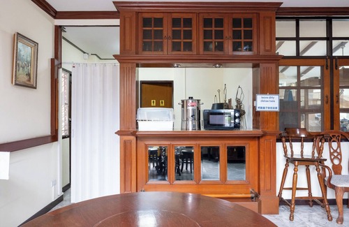 Suan Luang House | Seven Rabbit House