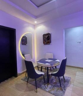 Ebute-Metta Apartment | Shabby Luxury Apartment