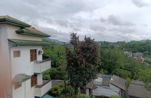 Kandy Apartment | Shades of Hills
