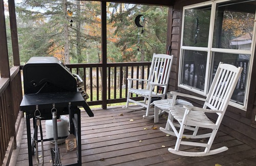 Iron River House | Shady Maple Retreat-Cozy, Quaint and close to everything Northwoods!