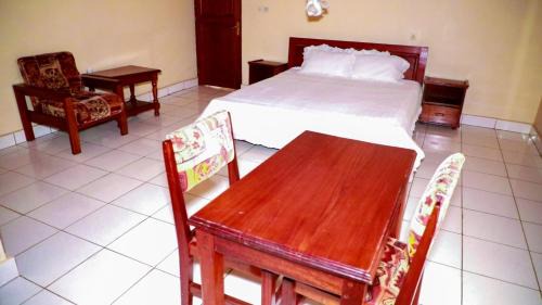 Butare Hotel | Shalom Guest House - Nehemia Coffe Shop