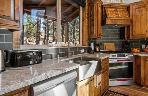 Upper Moonridge Cabin | Shem Shack