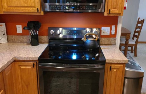 Edinburg House | Shenandoah Valley - Oak Hill - Hot Tub - 2 Miles to I-81
