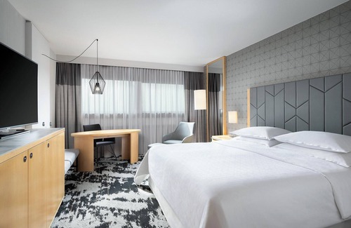 Frankfurt Airport Area Hotel | Sheraton Frankfurt Airport Hotel & Conference Center