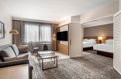 Downtown Wilmington Hotel | Sheraton Suites Wilmington Downtown