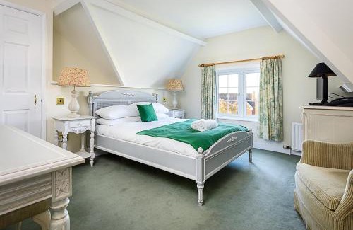 Attleborough Hotel | Sherbourne House