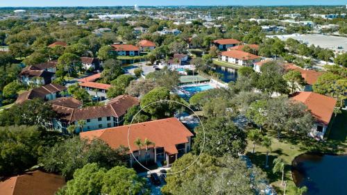 Trailer Estates Apartment | Shorewalk Vacation Villa