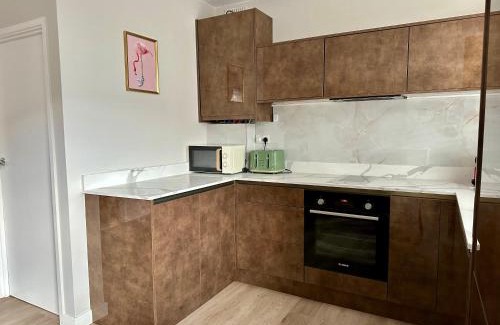 De Beauvoir Apartment | Sienna's 2 - bedroom apartment, London, N1.