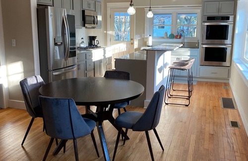 Skaneateles House | Skaneateles house close to village