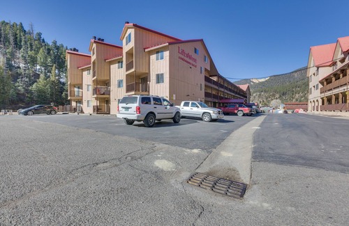 Taos Ski Valley Apartment | Ski-in Red River Retreat: Balcony, Mountain Views!