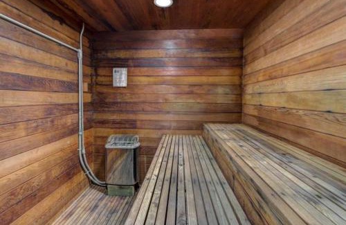 Chalet Village House | Ski View Resort #105